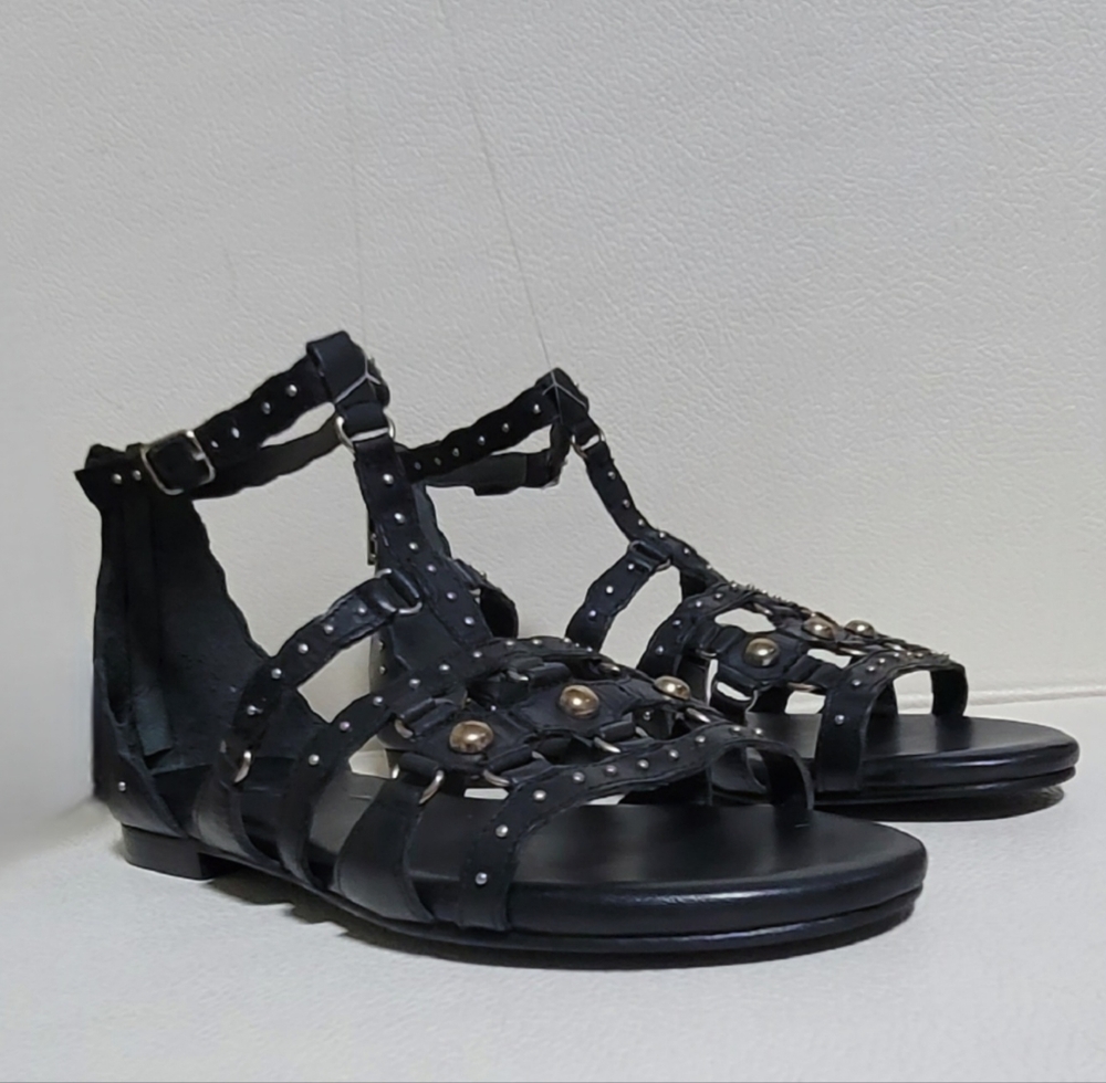 Free People Blk Leather Jade Gladiator Studded Sandals Sz 8